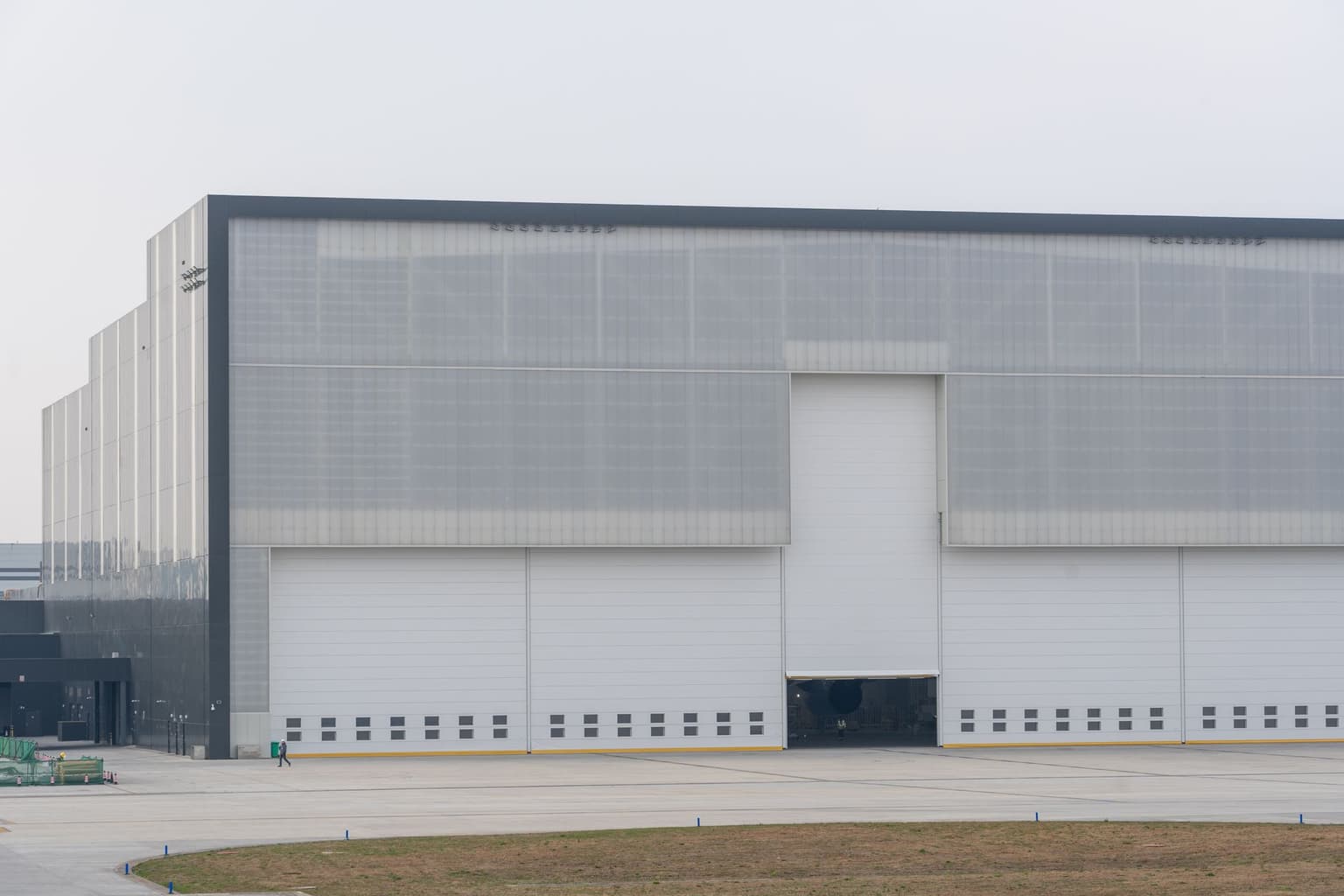 Muntinlupa warehouse — photo 2 of 4