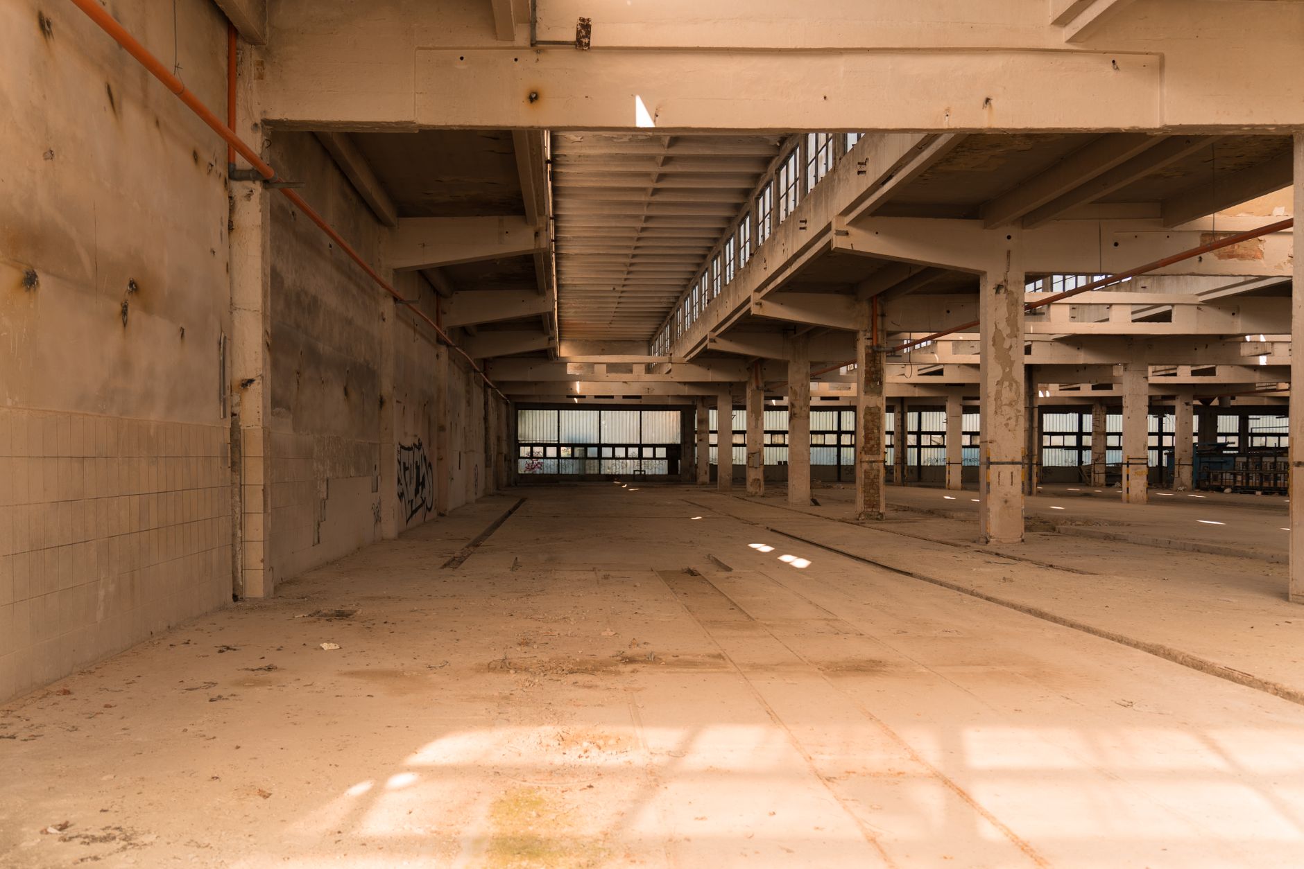 Muntinlupa, Metro Manila warehouse — photo 4